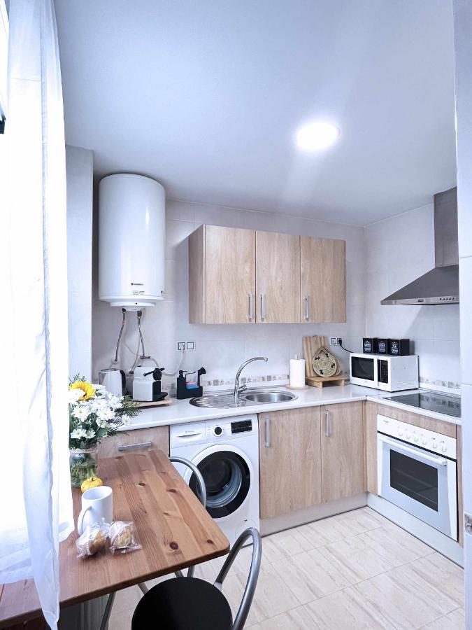 La Pereta Immaculate Quiet House Free Parking Appartement Málaga