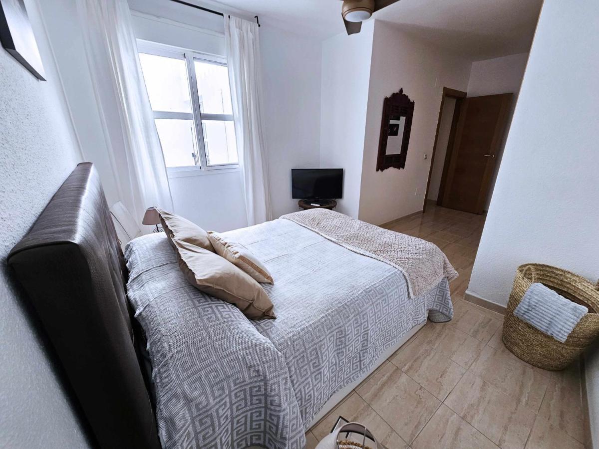 La Pereta Immaculate Quiet House Free Parking Appartement Málaga